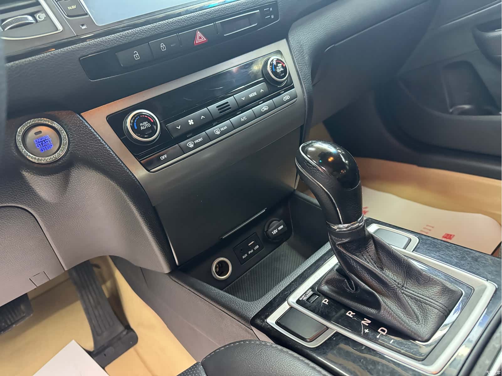 Hyundai GLS, 2015 3
