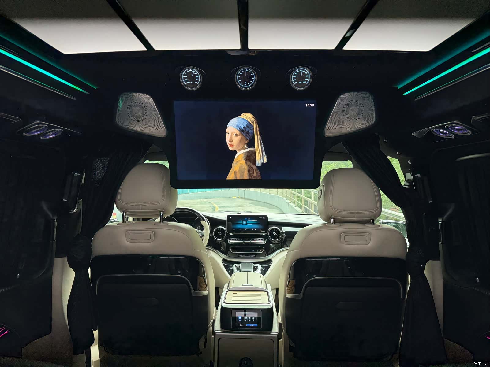 Mercedes-Benz V-Class, 2021 11