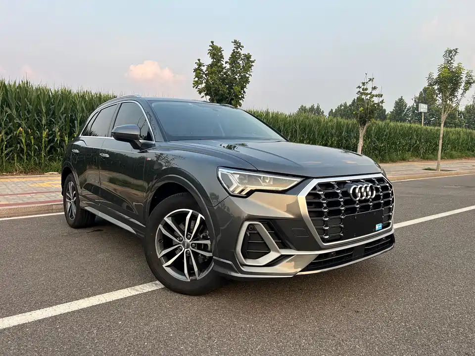 Audi Q3 Audi Q3