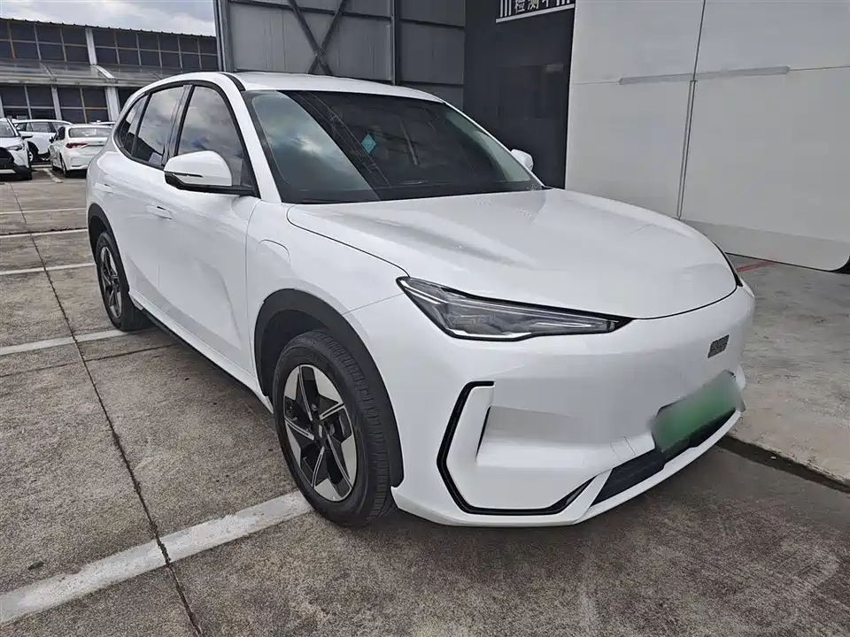 Geely Galaxy Galaxy E5