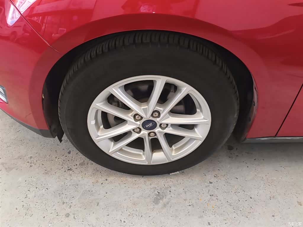 Ford Focus, 2016 23