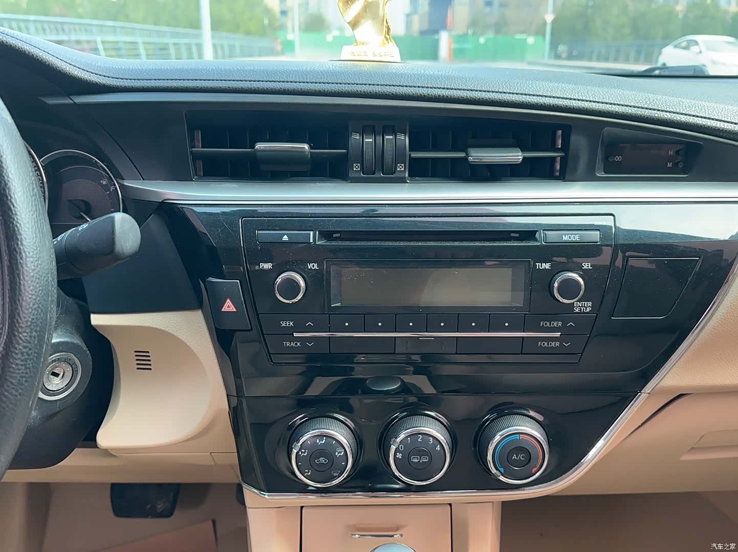 Toyota Corolla, 2014 17