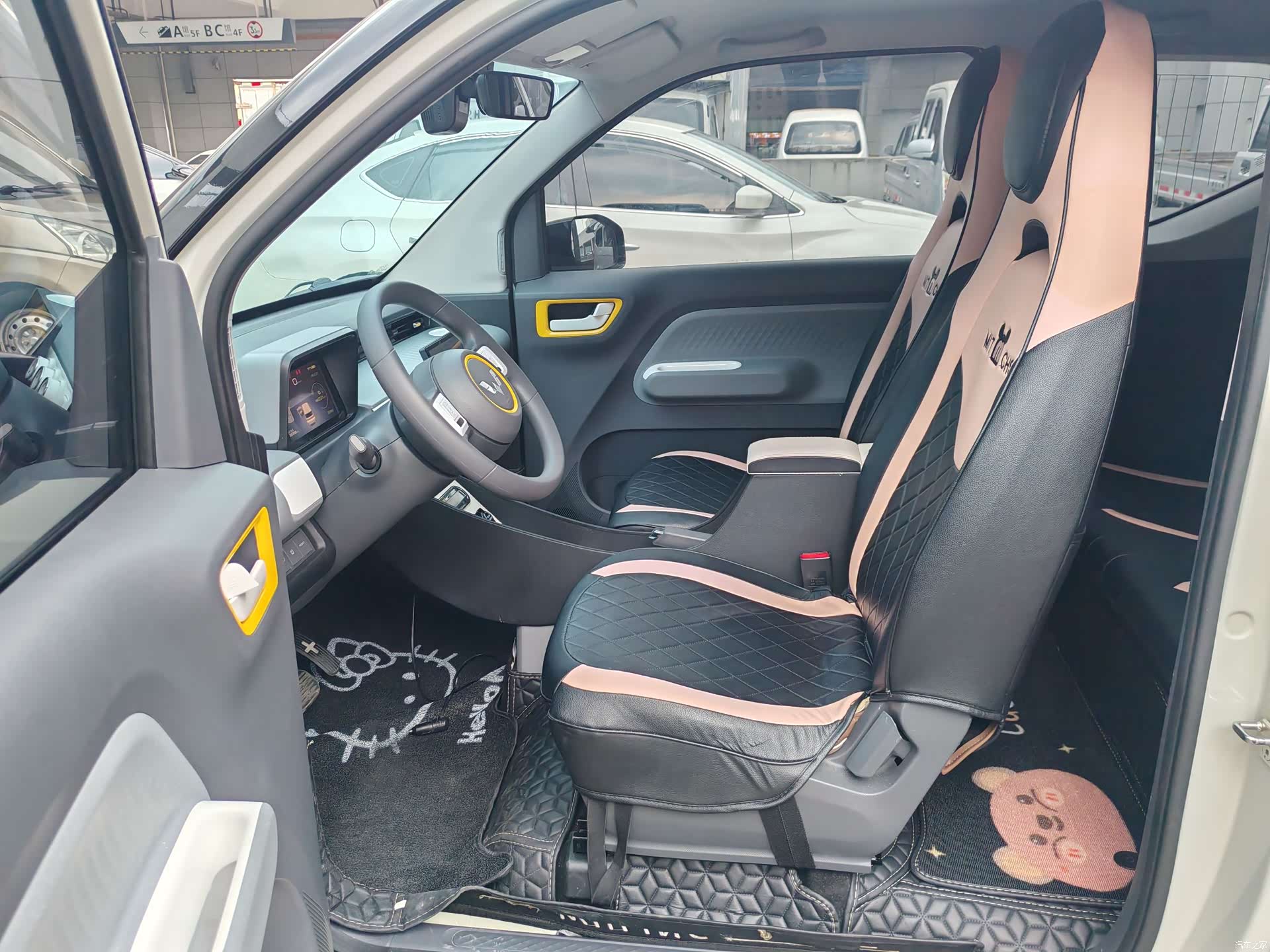 Wuling MINIEV, 2023 7