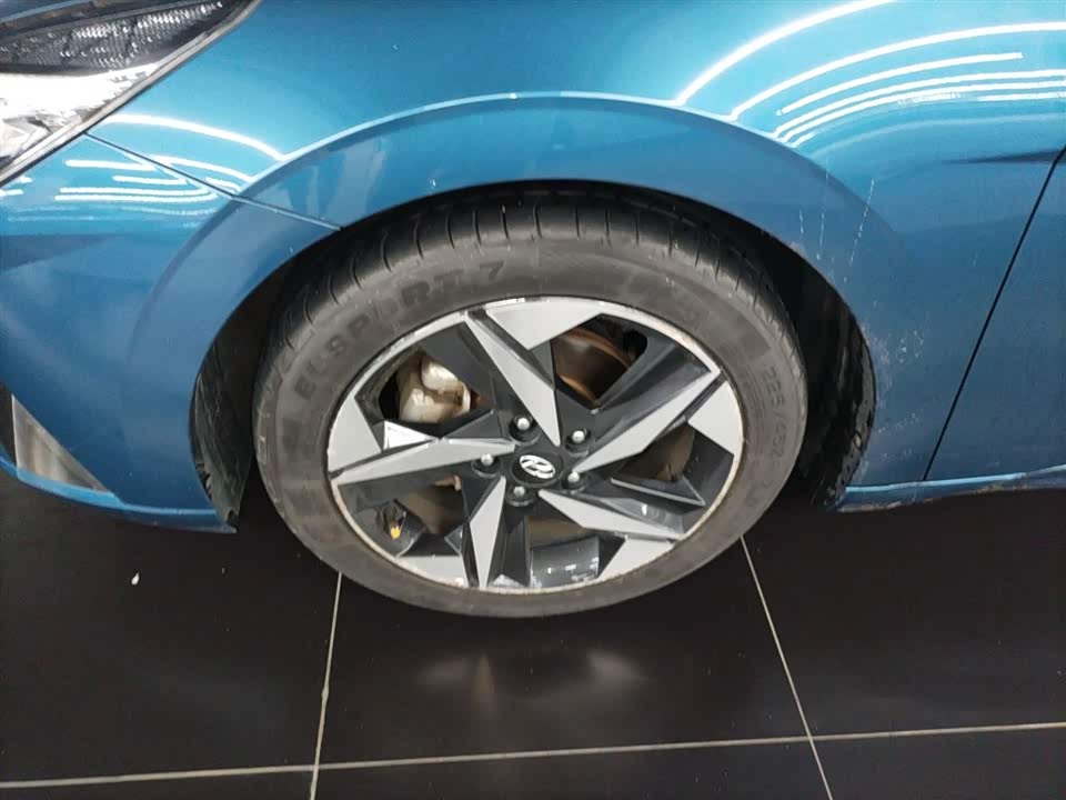 Hyundai Elantra Hyundai Elantra