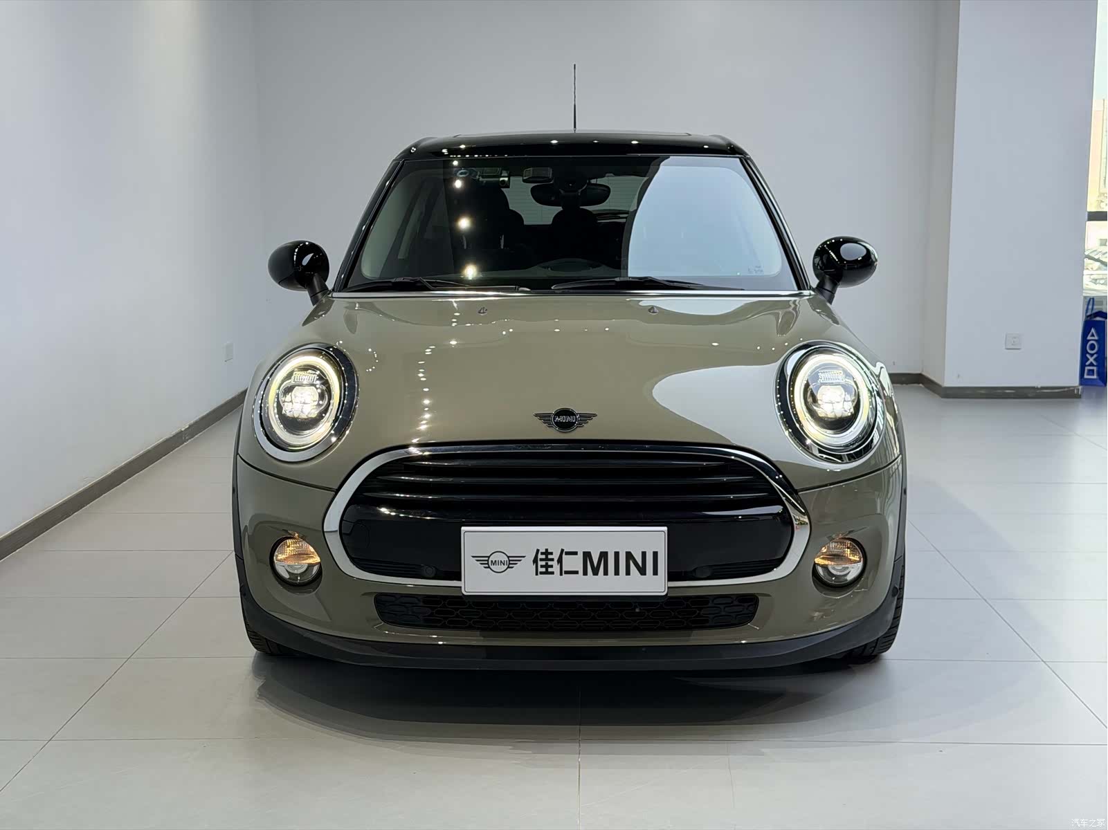 Mini Cooper, 2019 3