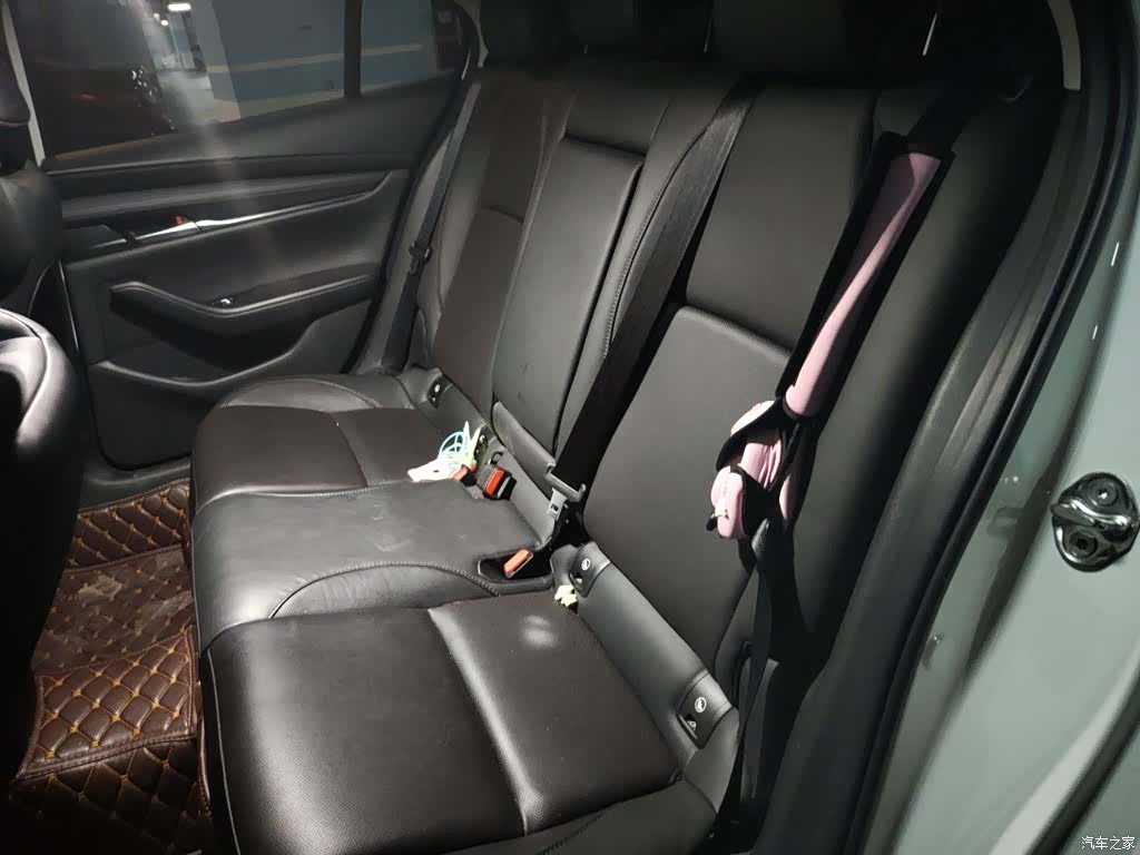 Mazda Mazda3, 2021 15