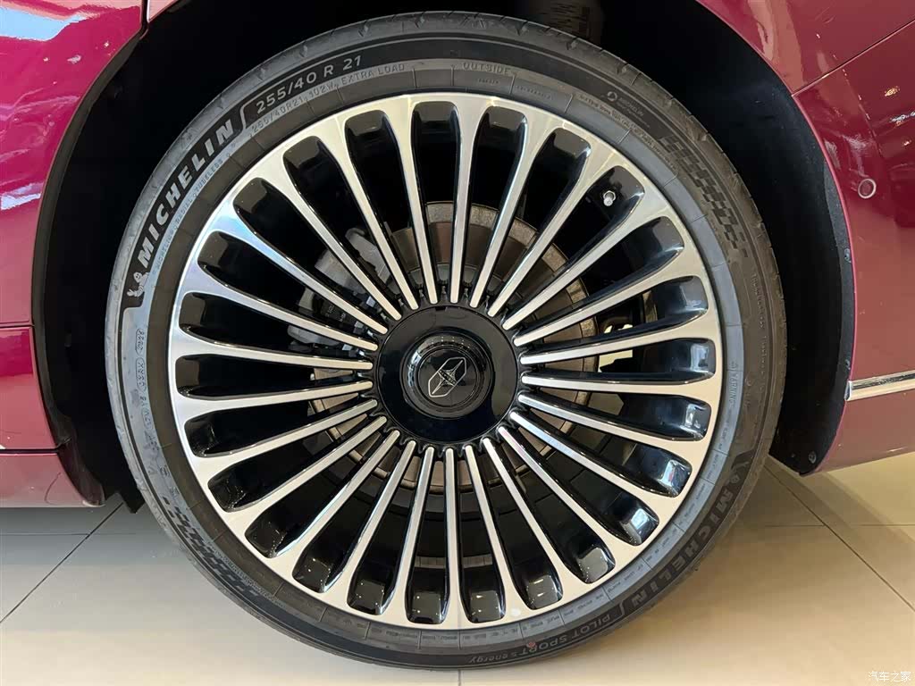 Stelato S9, 2025 9