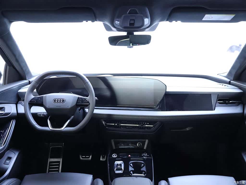Audi e-tron, 2025 13
