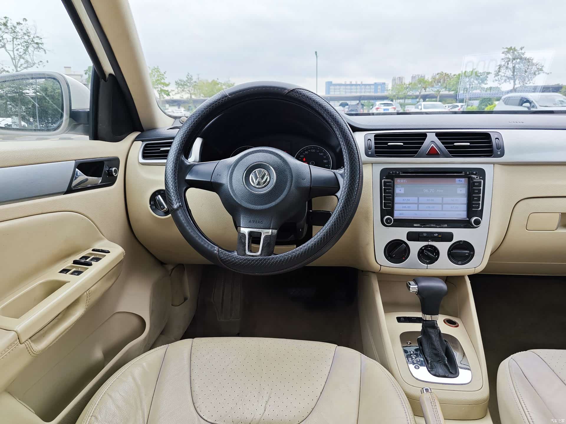 Volkswagen Bora, 2010 11