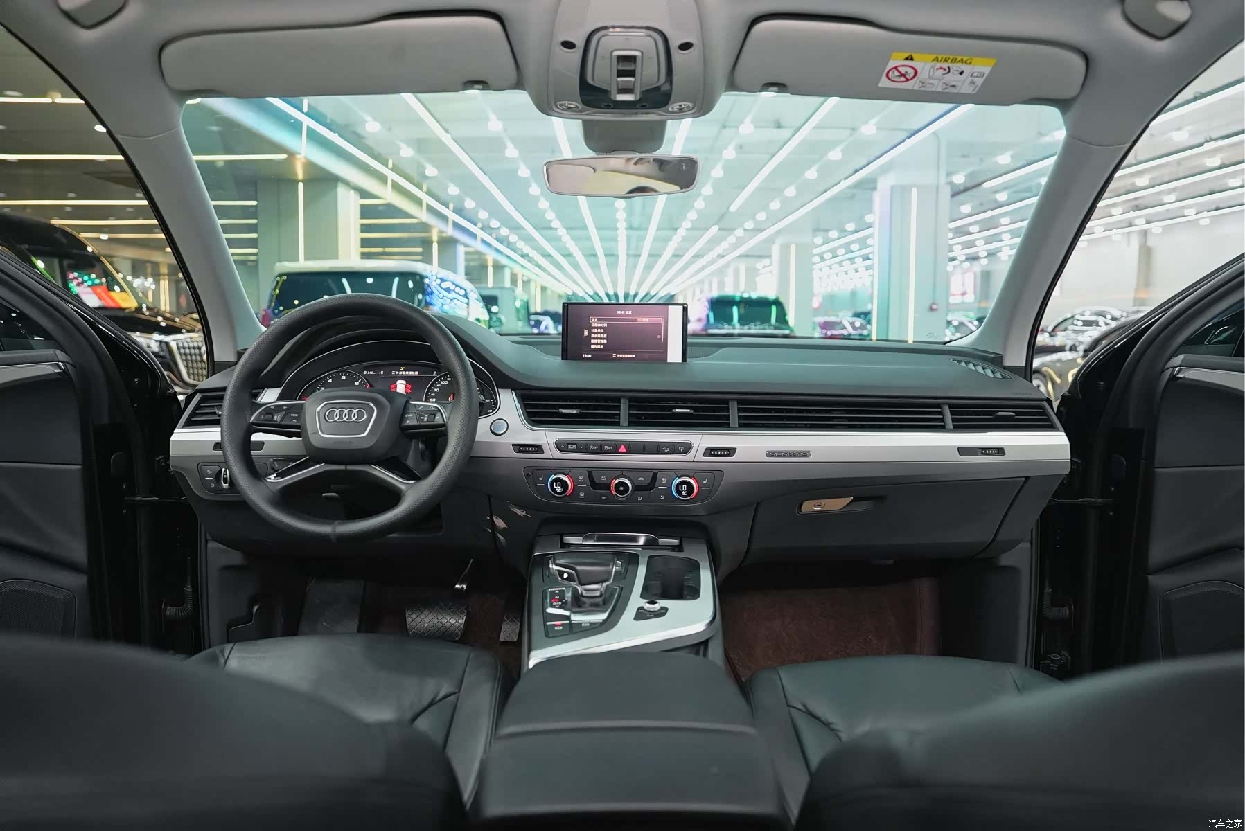 Audi Q7, 2016 10