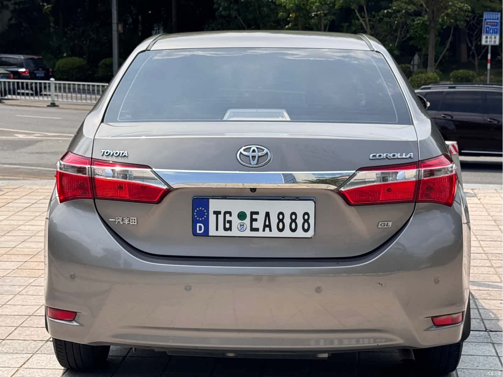 Toyota Corolla, 2016 все фото