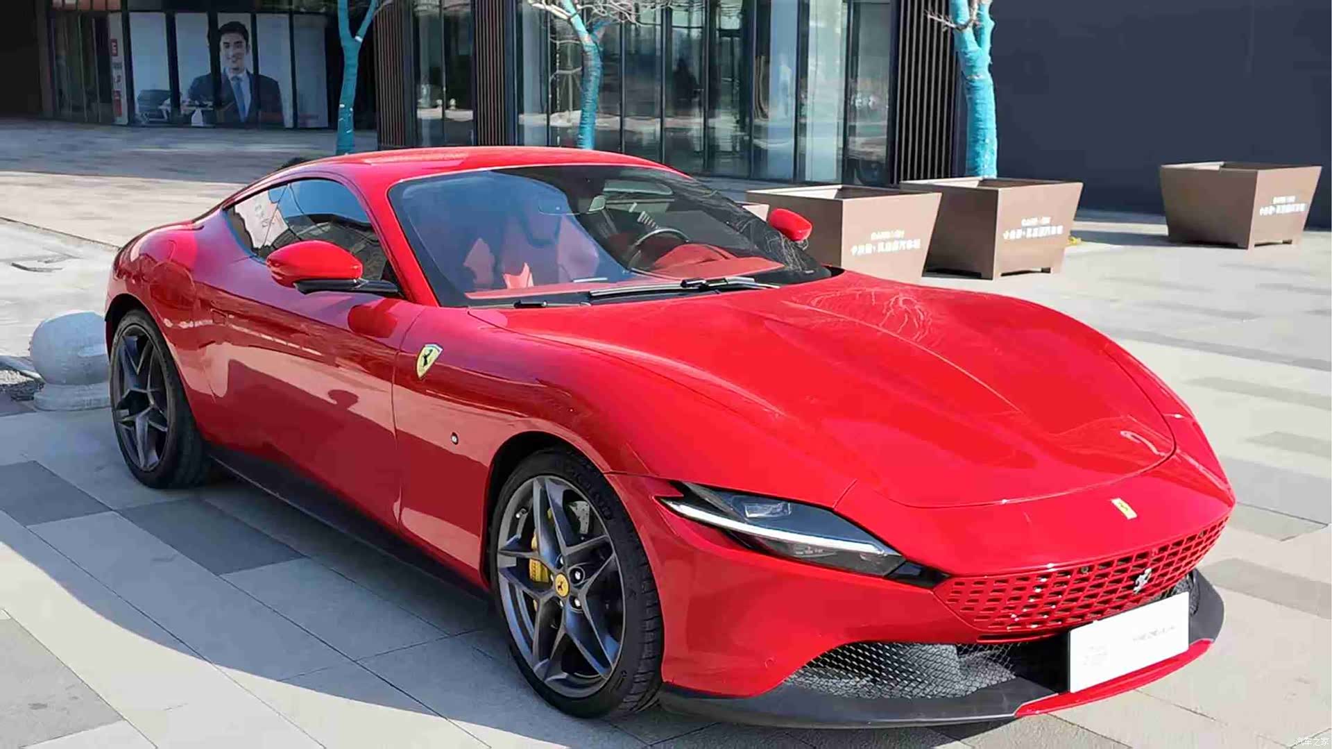 Ferrari Roma, 2021 3