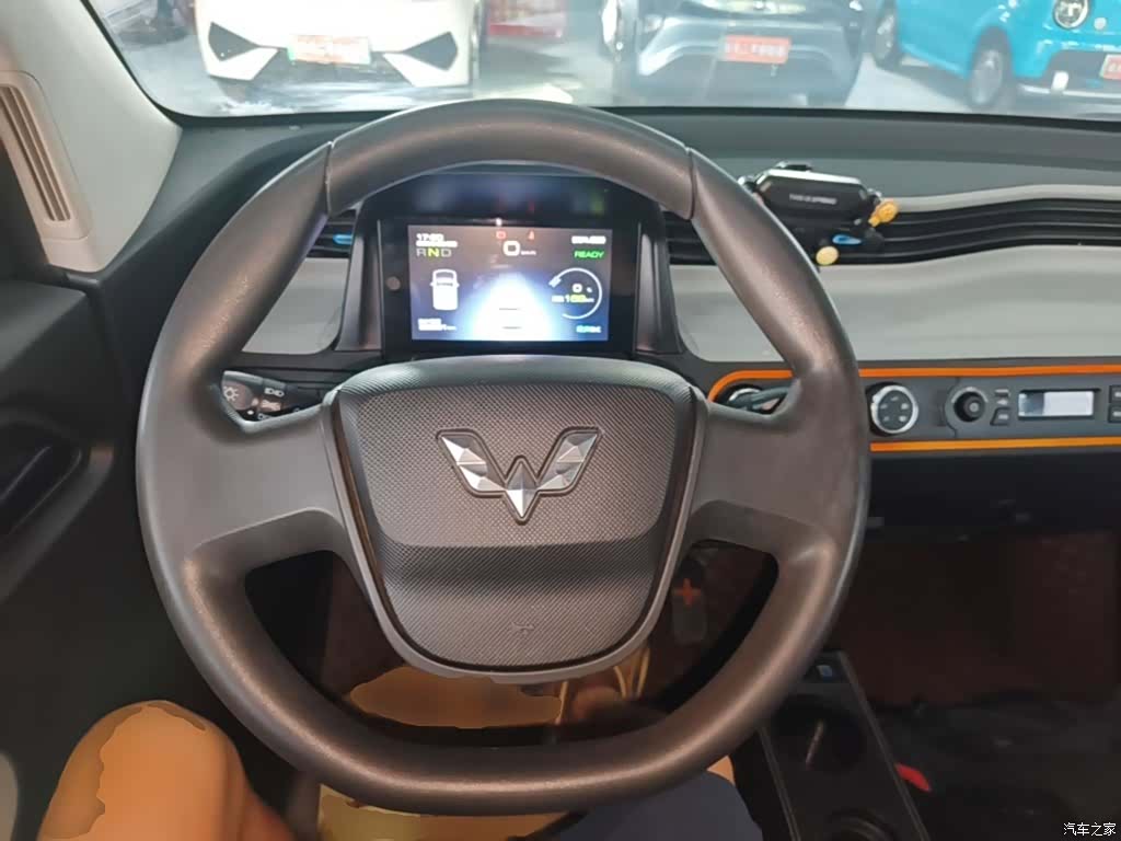 Wuling MINIEV, 2022 11