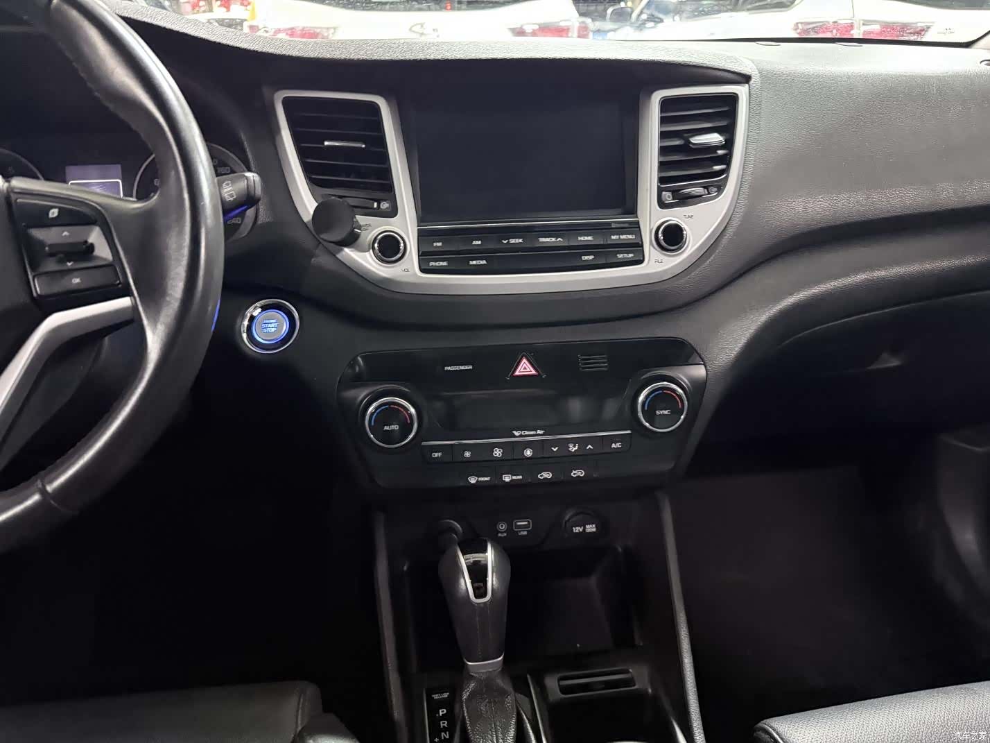 Hyundai Tucson, 2016 12