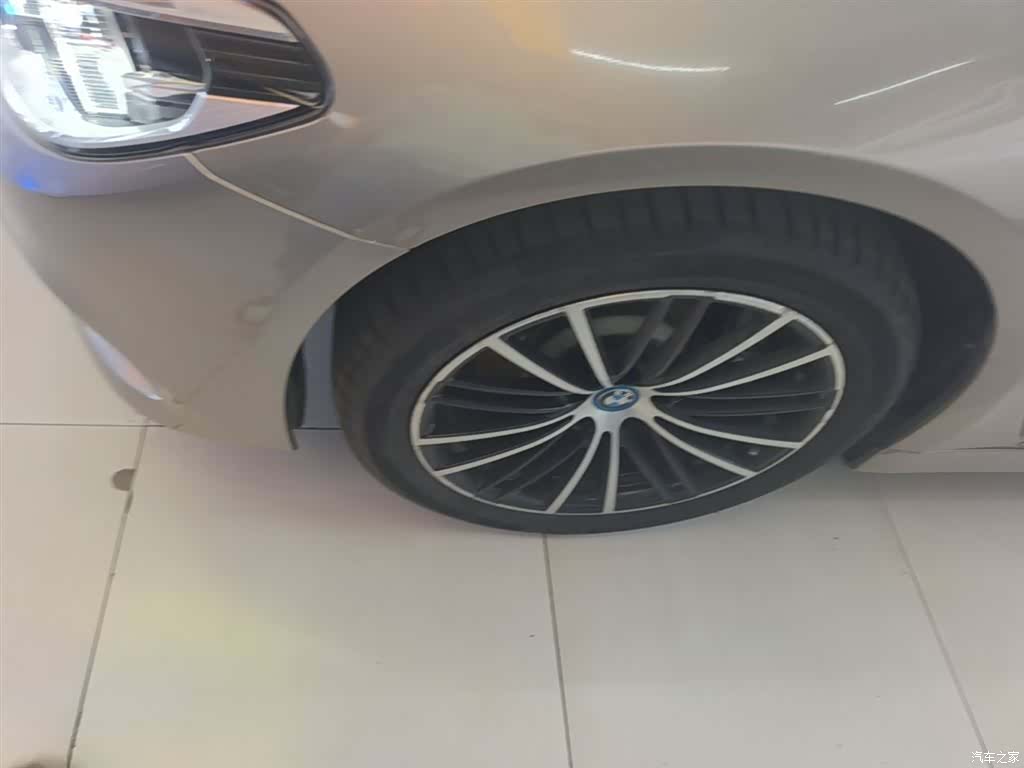 BMW 5 Series, 2018 23