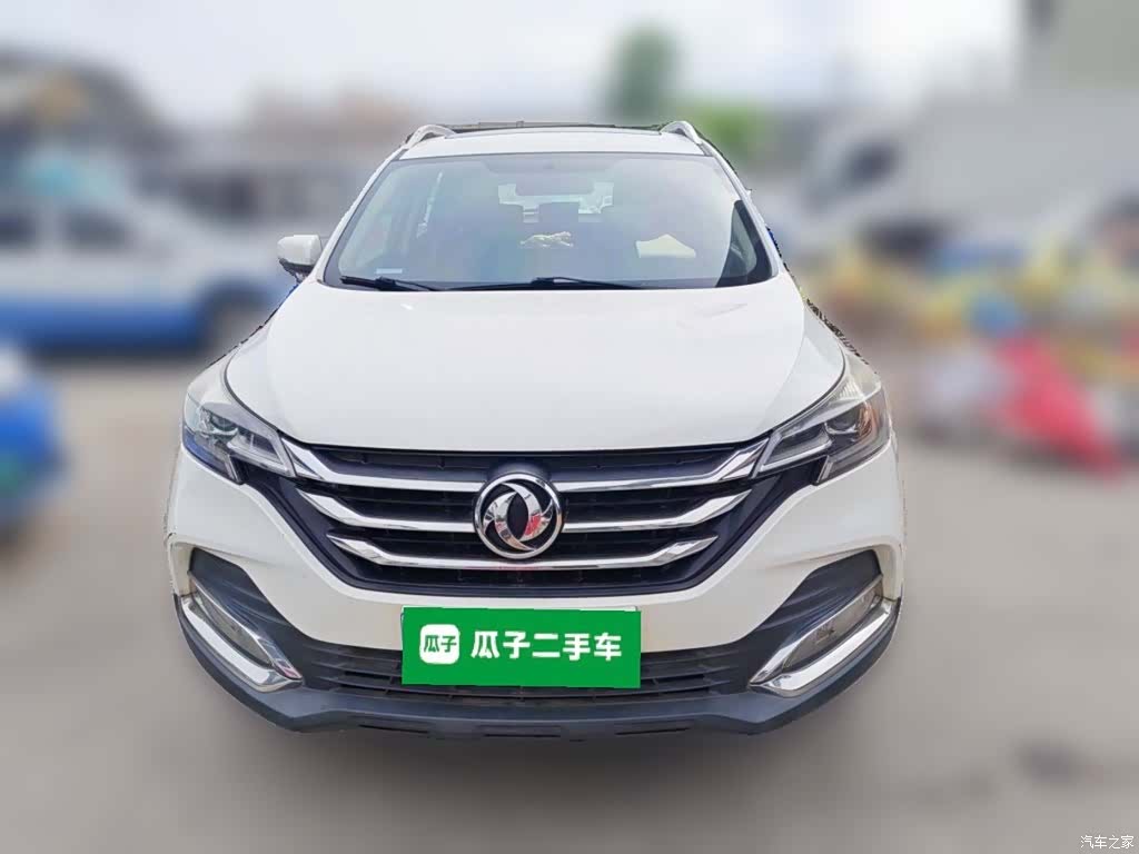 DongFeng AX7, 2018 3