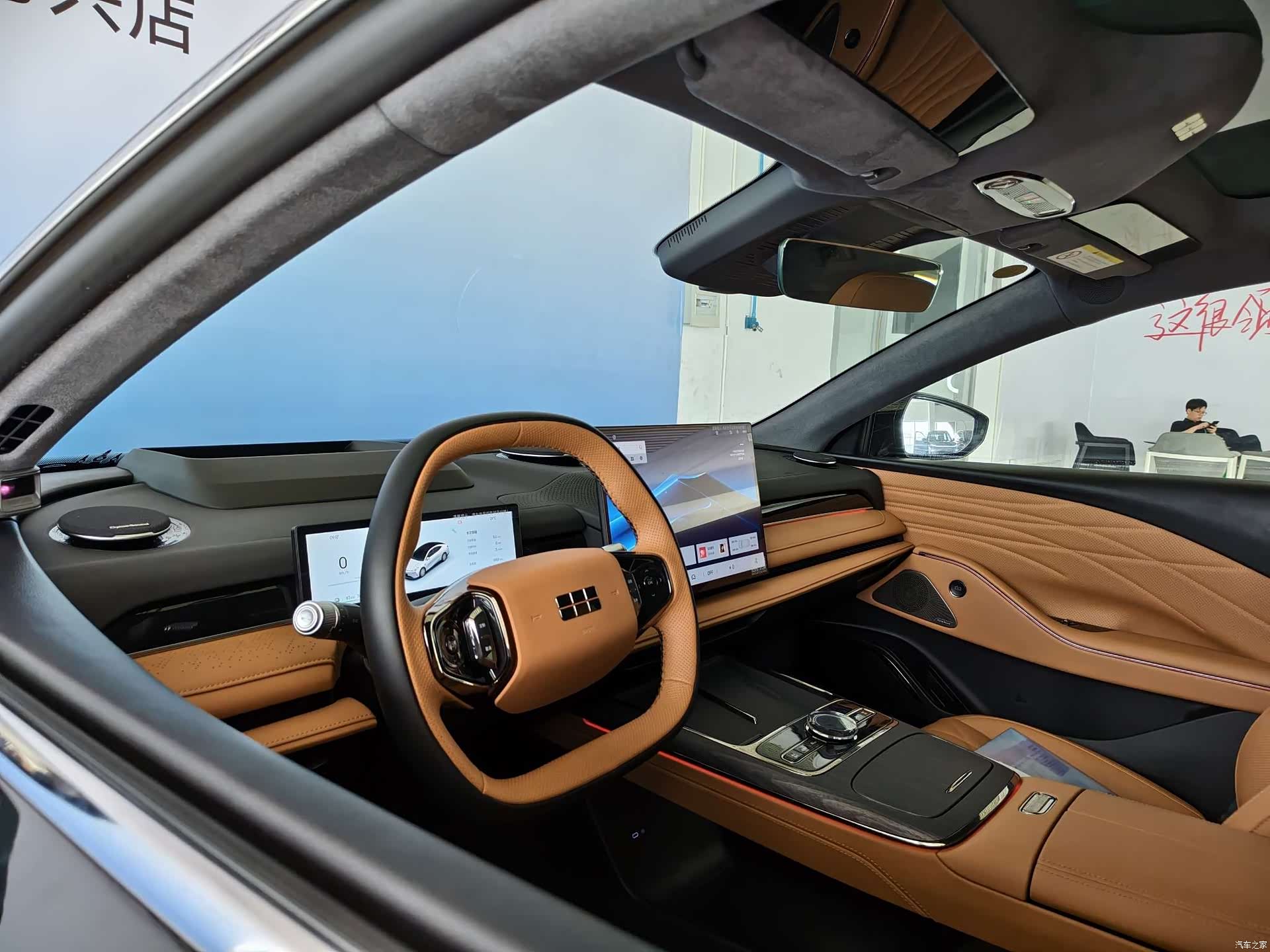 Geely 8, 2025 22