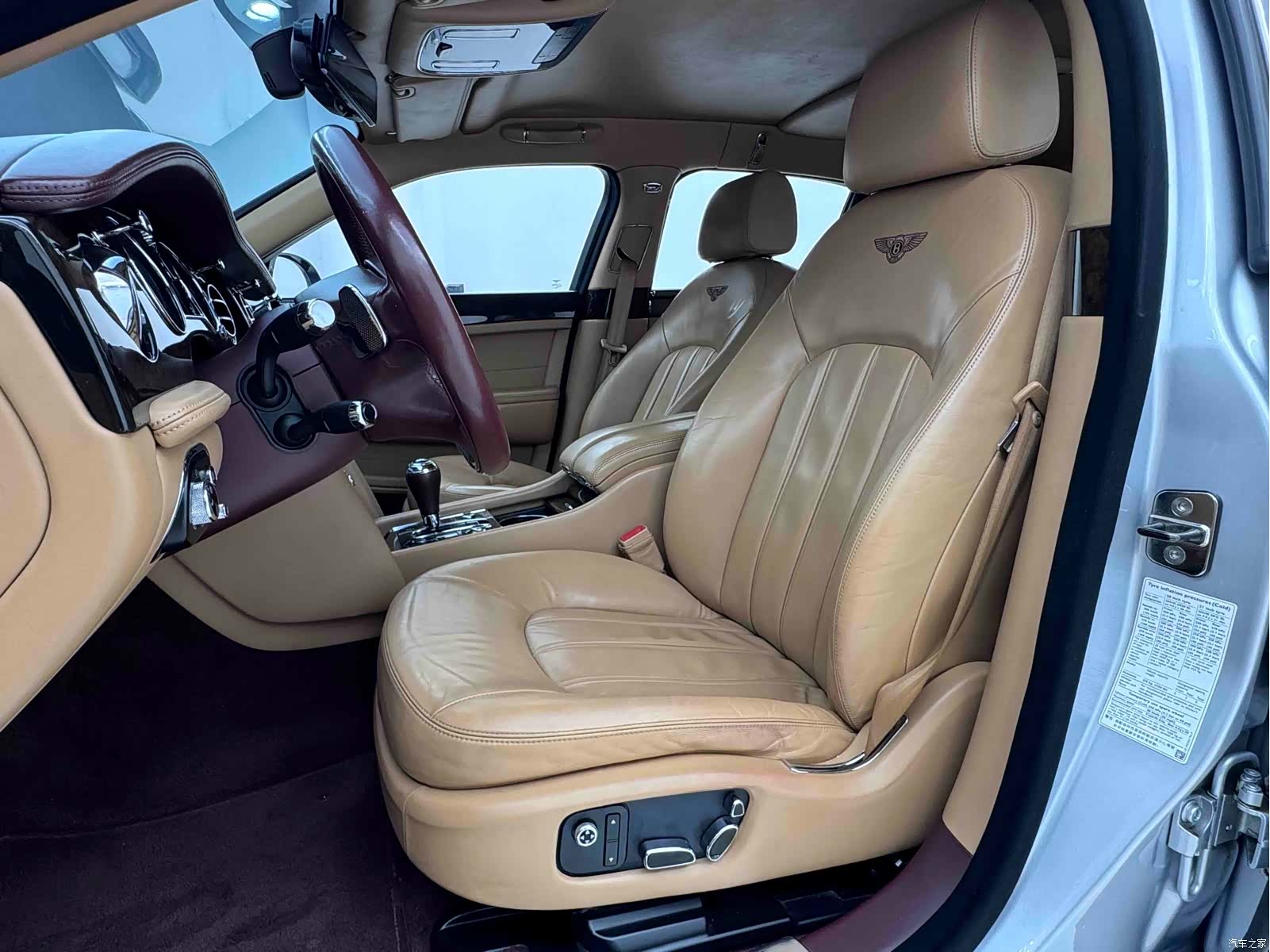 Bentley Mulsanne, 2014 18