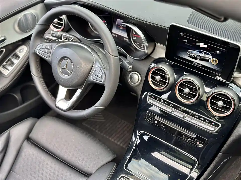 Mercedes-Benz GLC Mercedes-Benz GLC