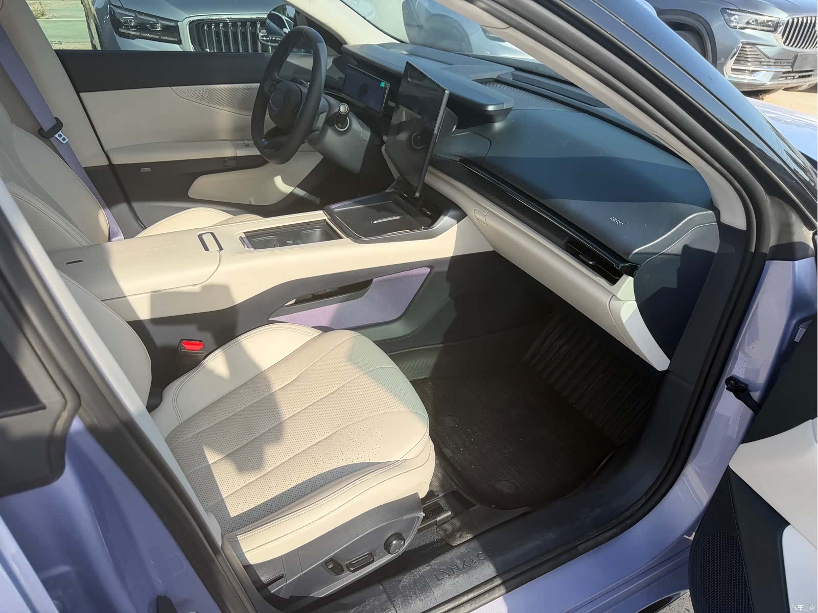 Lynk & Co 02, 2024 12