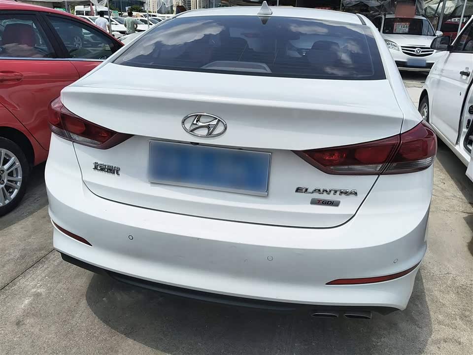 Hyundai Lead Hyundai Lead