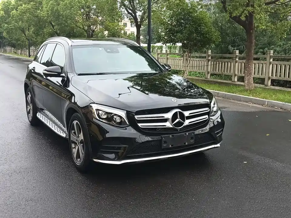 Mercedes-Benz GLC Mercedes-Benz GLC