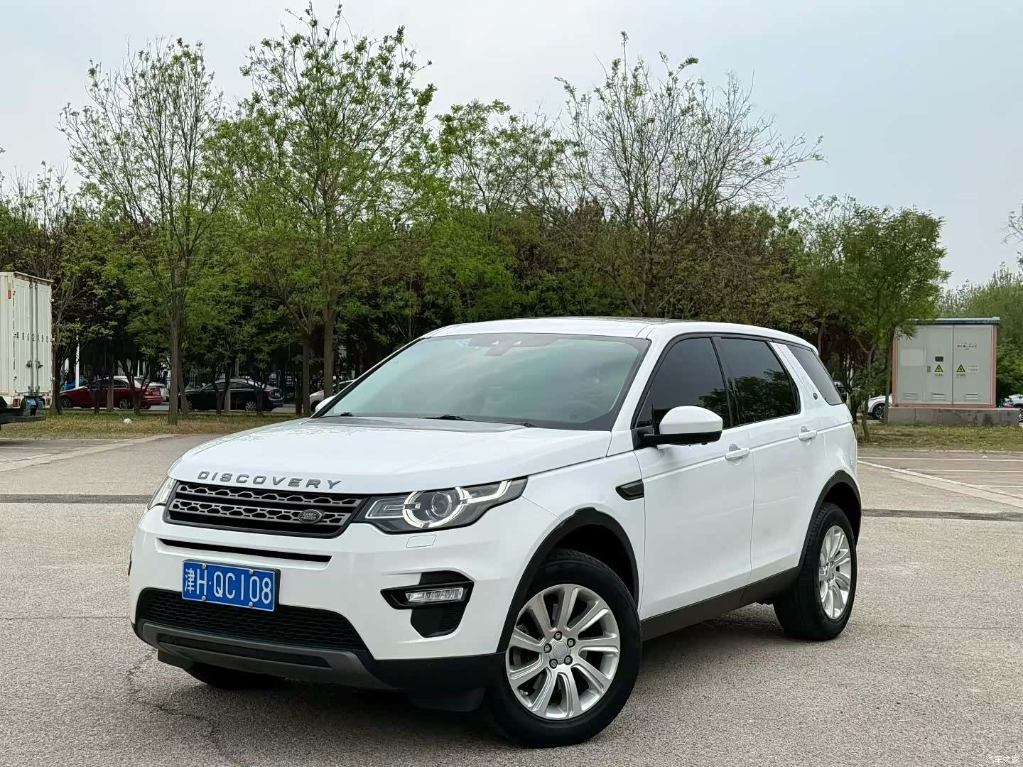Land Rover Discovery, 2016 1