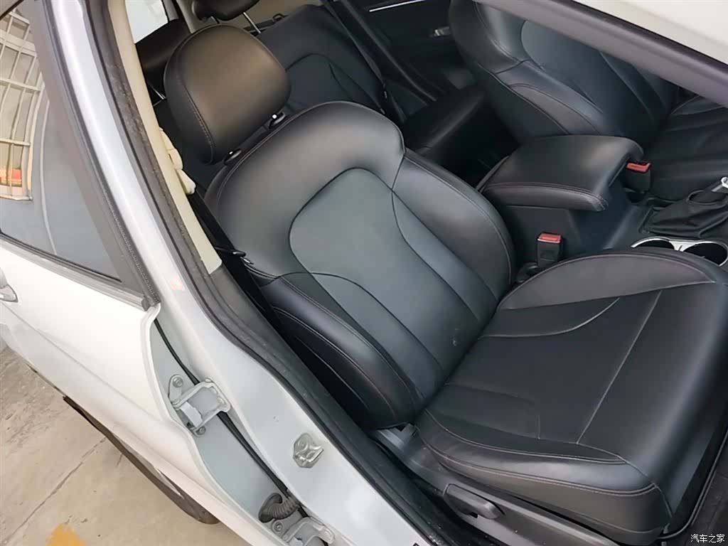 Haval M6, 2020 25