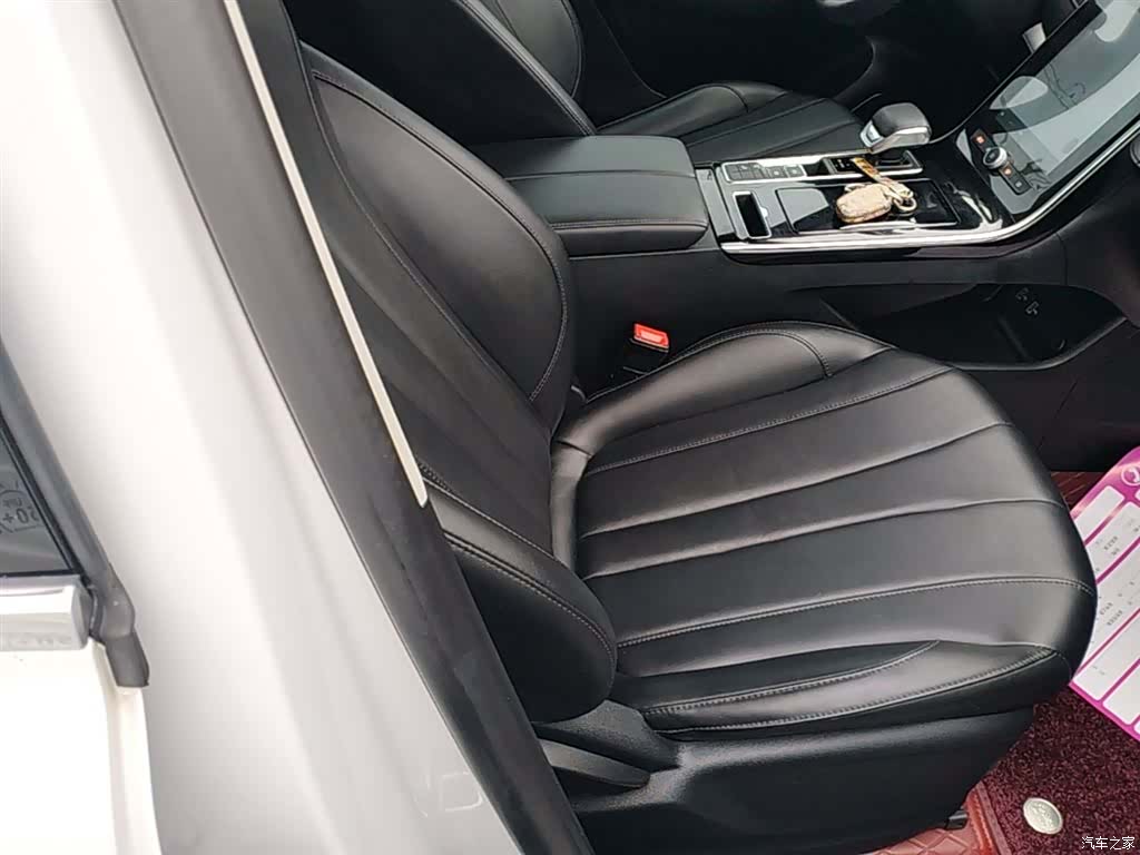 Roewe RX5, 2021 24