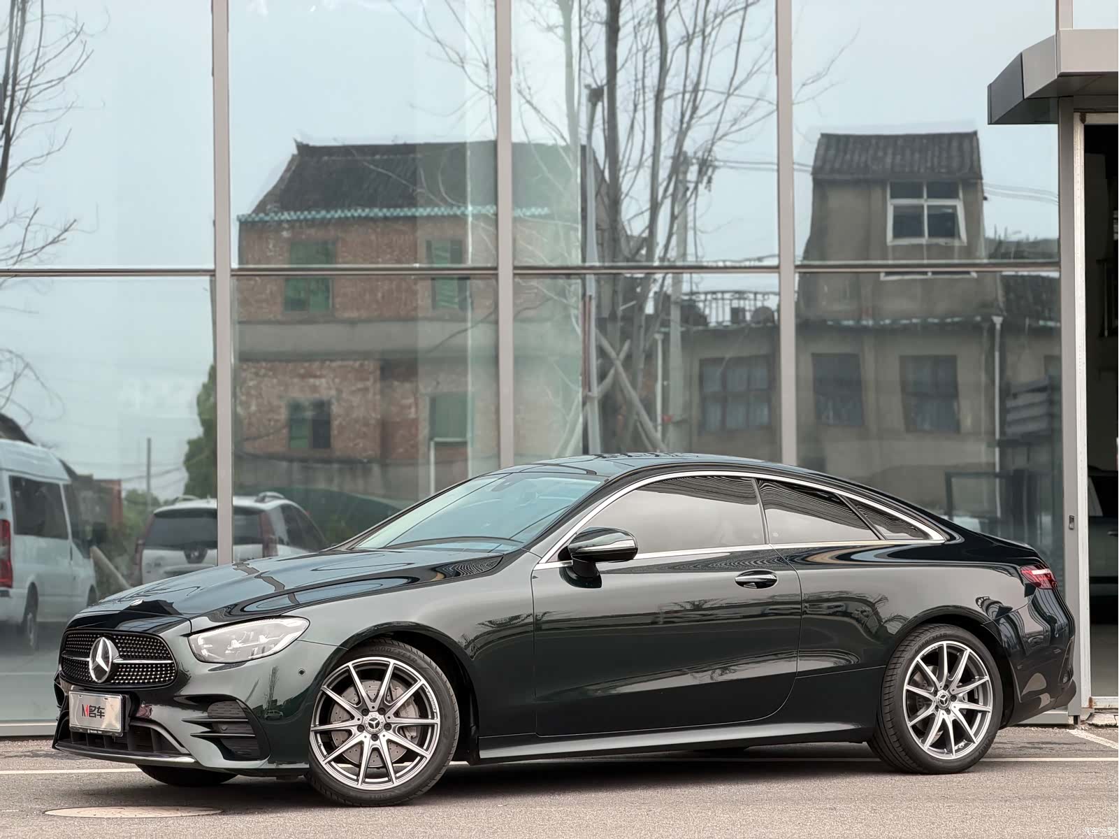 Mercedes-Benz E-Class, 2024 1