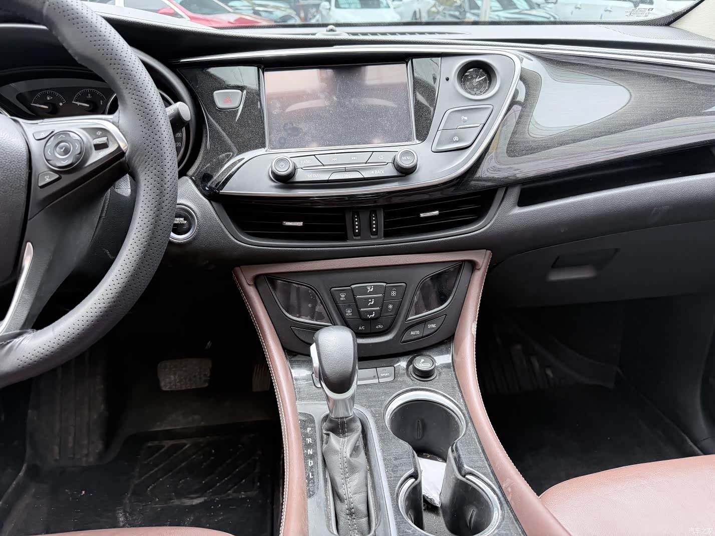 Buick Envision Plus, 2018 11