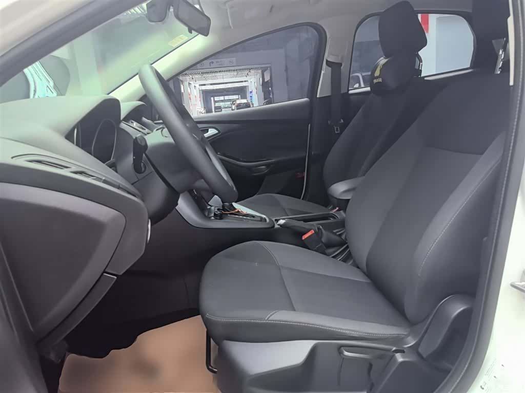 Ford Focus, 2016 15