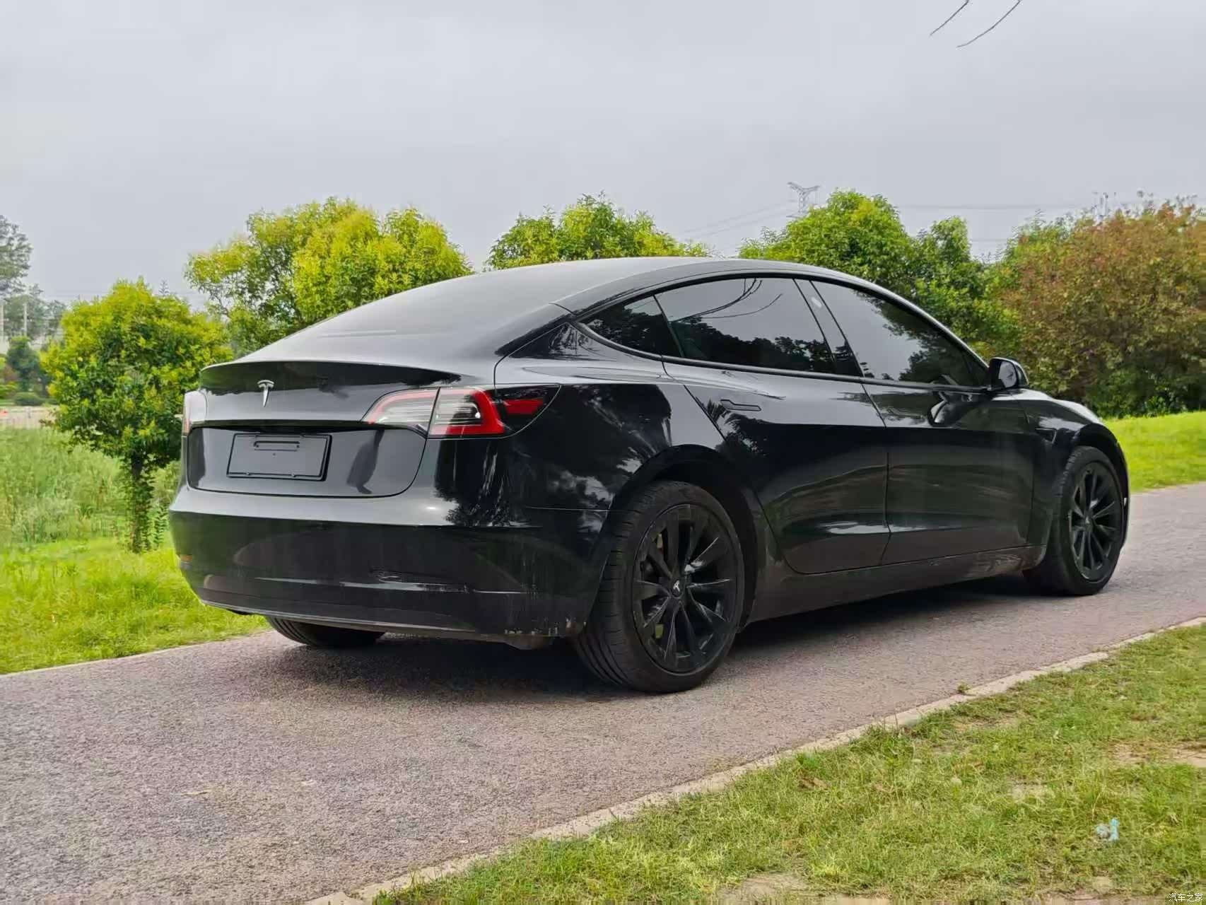 Tesla Model 3, 2022 9