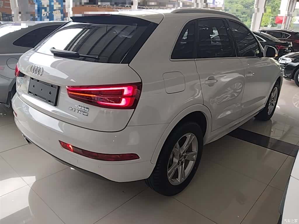 Audi Q3, 2019 7