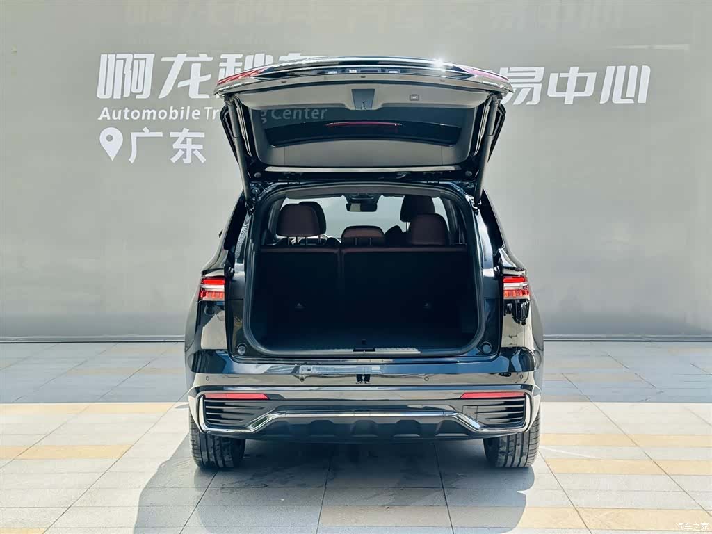 Geely Xingyue L, 2025 17