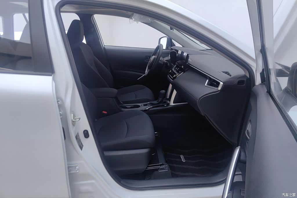 Toyota Corolla, 2026 8