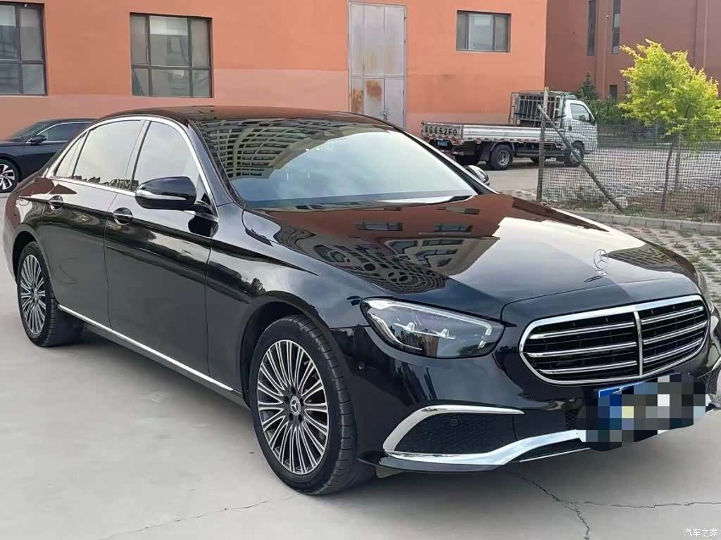 Mercedes-Benz E-Class, 2017 3