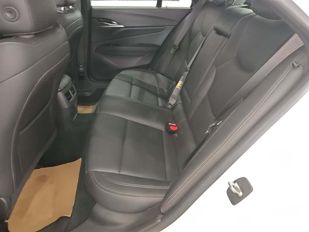 Cadillac CT4, 2021 17