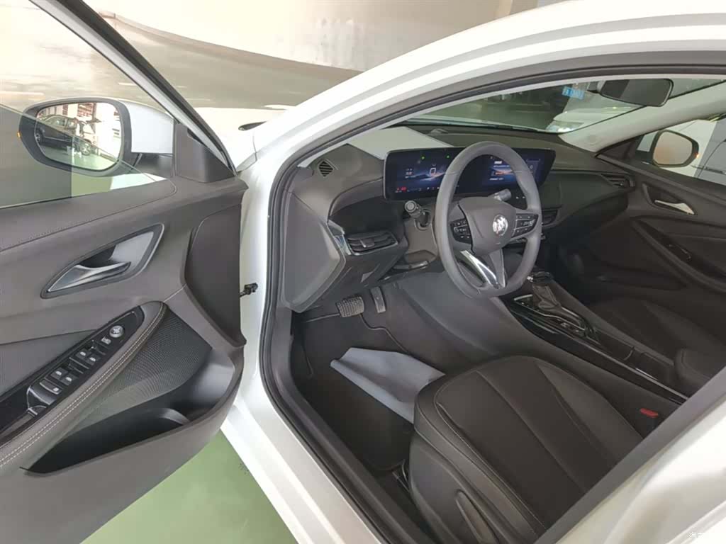 Buick Verano, 2023 16