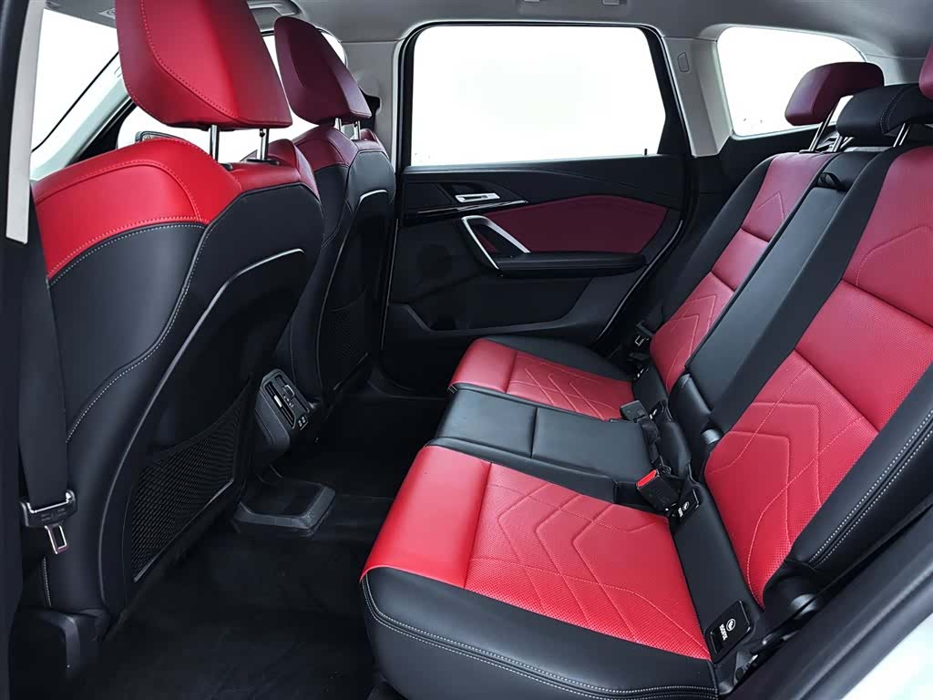 BMW X1, 2024 13