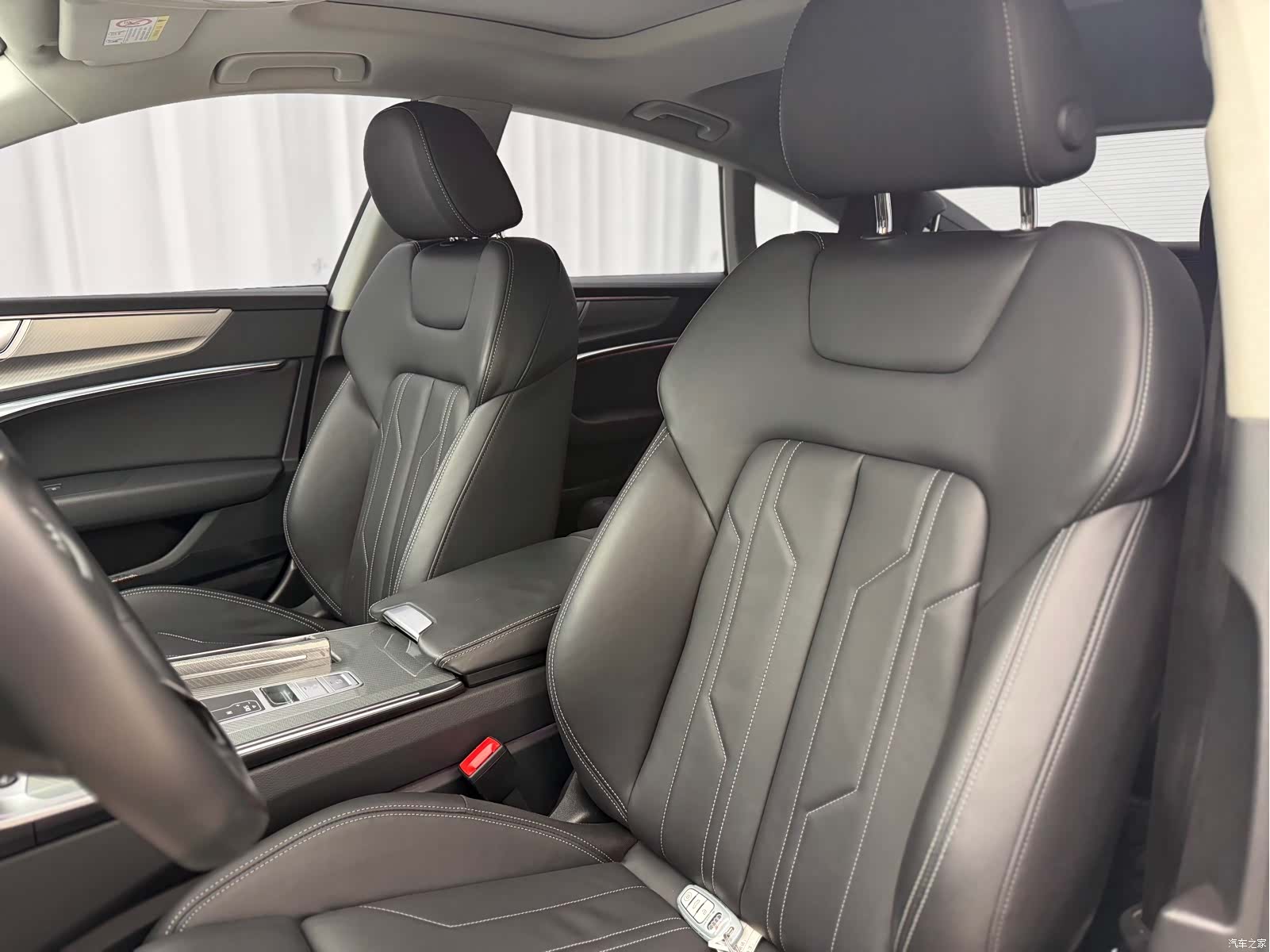 Audi A7, 2024 все фото