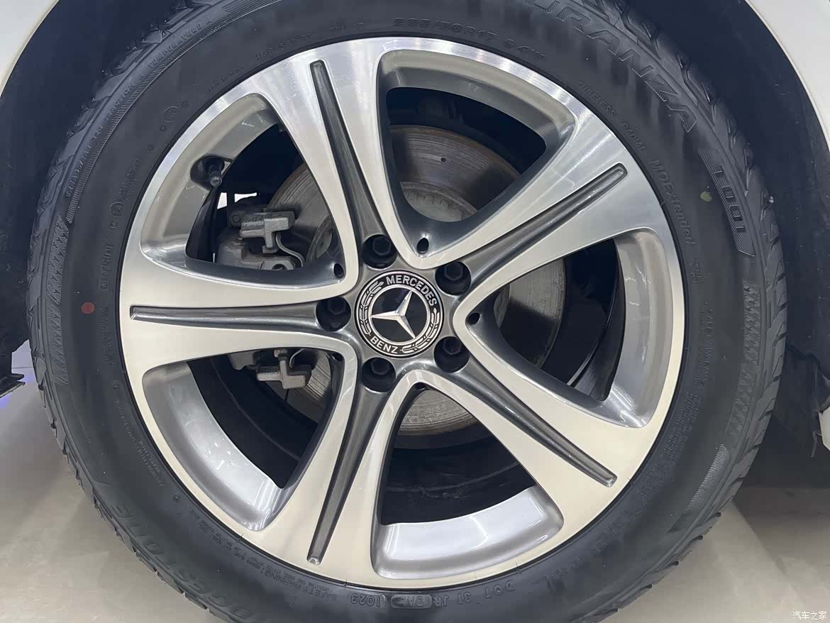 Mercedes-Benz C-Class, 2019 16