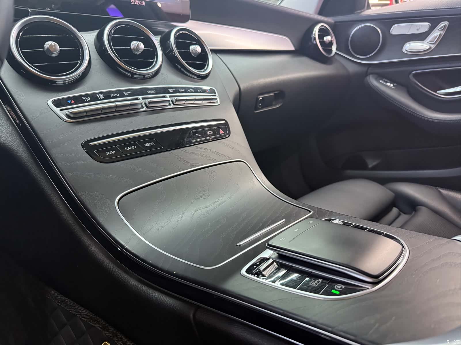 Mercedes-Benz C-Class, 2019 14