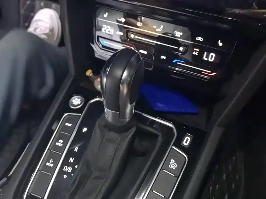 Volkswagen Magotan GTE