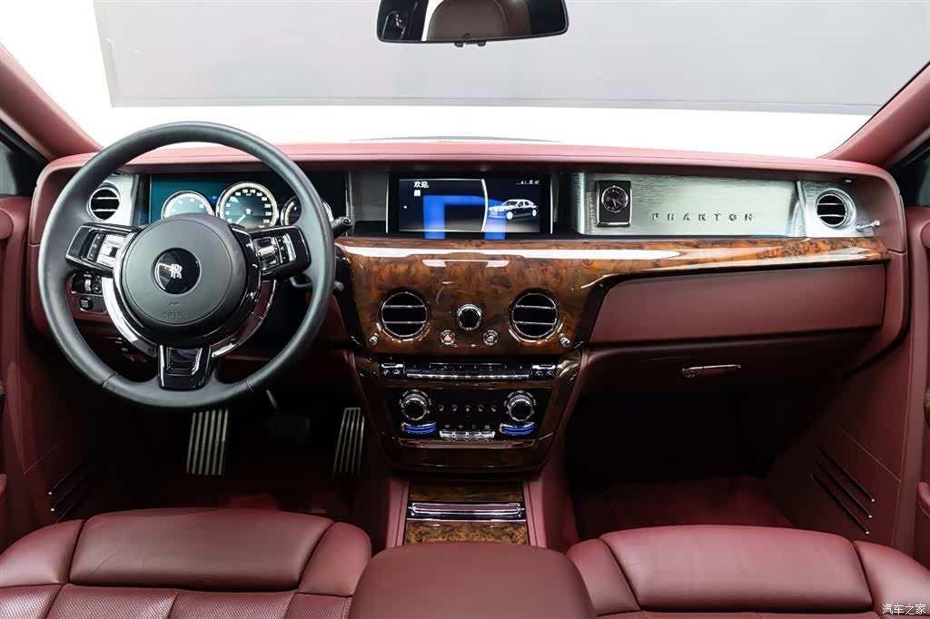 Rolls-Royce Phantom, 2019 10
