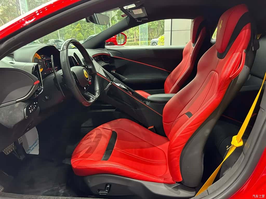 Ferrari Roma, 2021 9