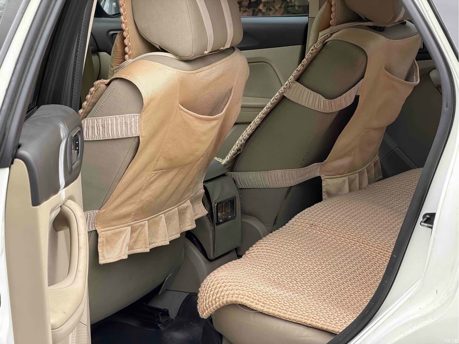 Ford Focus, 2014 9