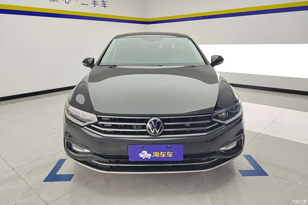 Volkswagen Magotan, 2021 2