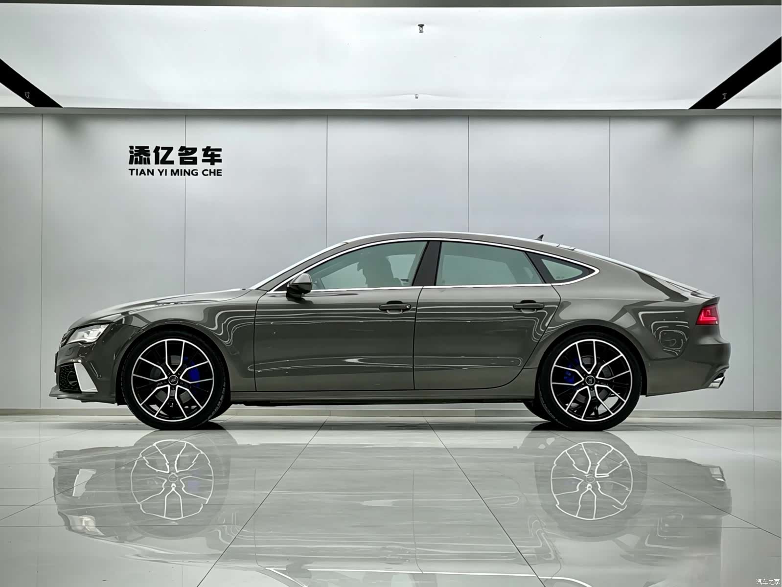 Audi A7, 2012 4