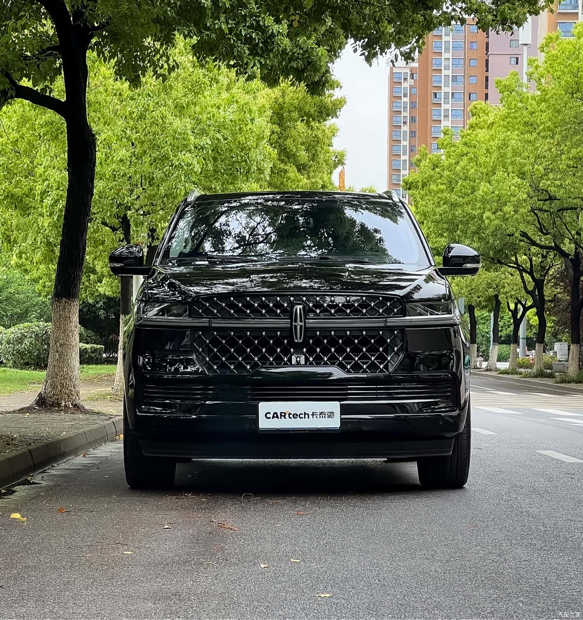 Lincoln Navigator, 2025 2
